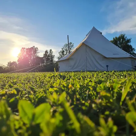 Salomon Glamping