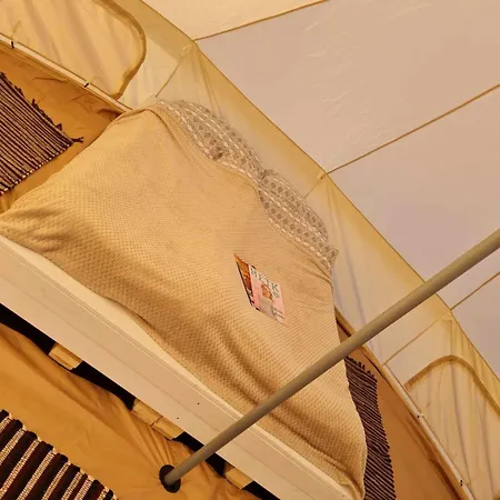 Salomon Glamping