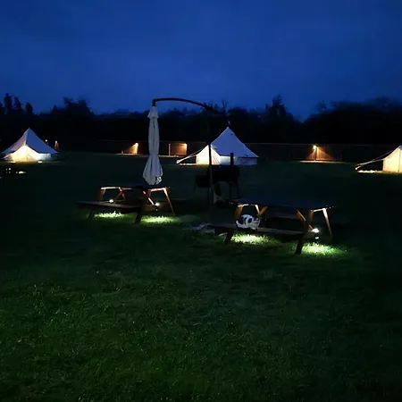 Salomon Glamping Glamping