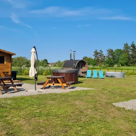 Salomon Glamping * Mooste