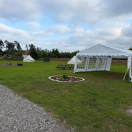 Luxury tent Salomon Glamping Mooste
